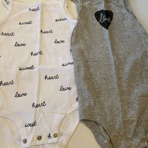 Baby bodysuit